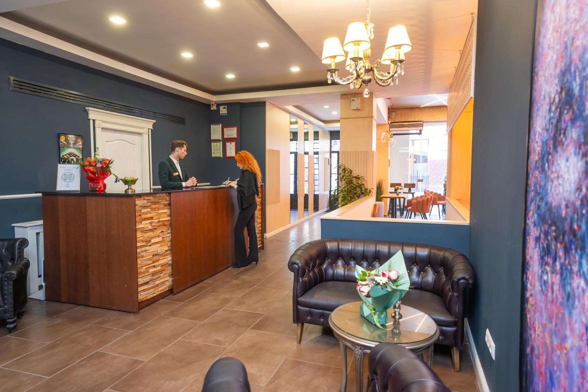 Hotel Liad City Center Букурещ Екстериор снимка