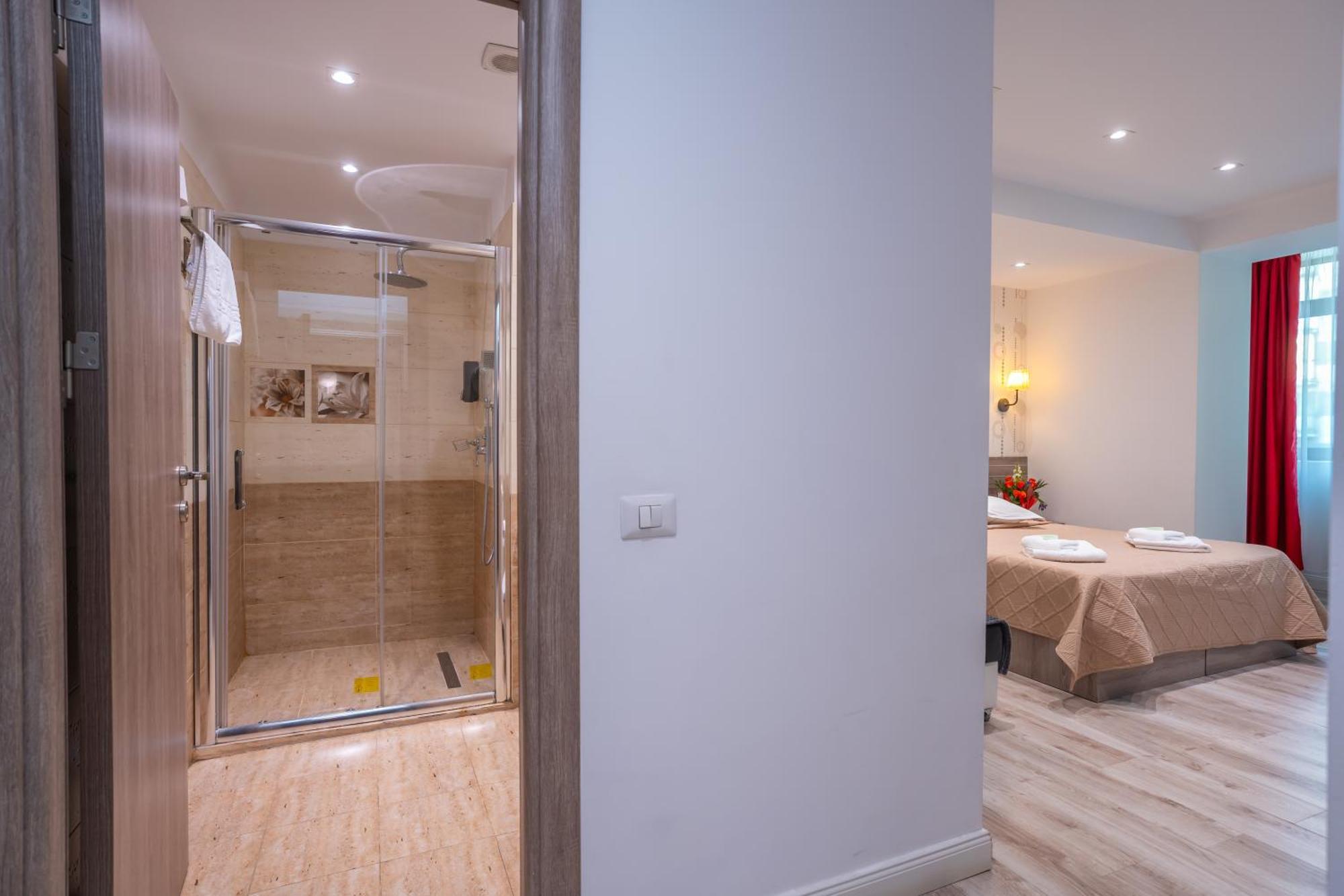 Hotel Liad City Center Букурещ Екстериор снимка