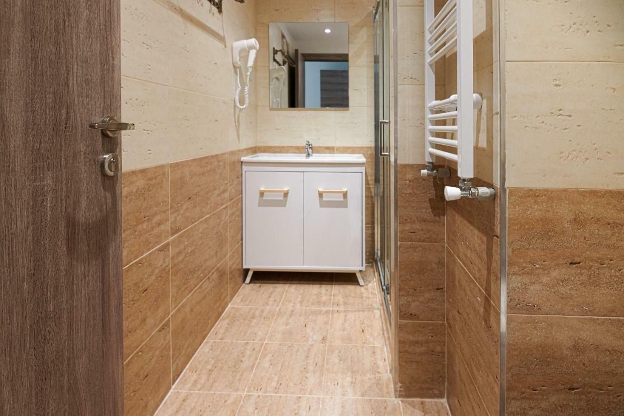 Hotel Liad City Center Букурещ Екстериор снимка